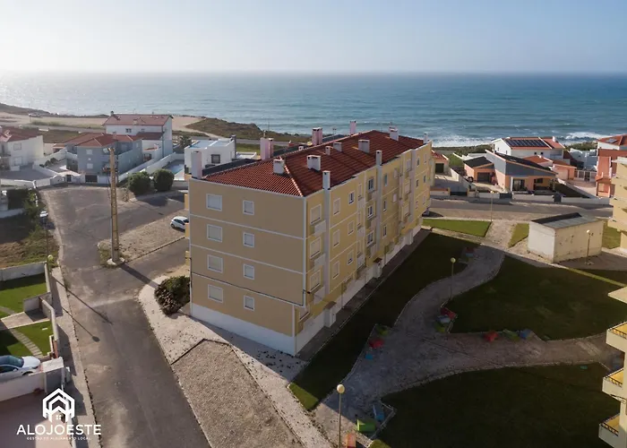 Nomad's Surf And Sunset Haven - Ocean View In Apartamento *